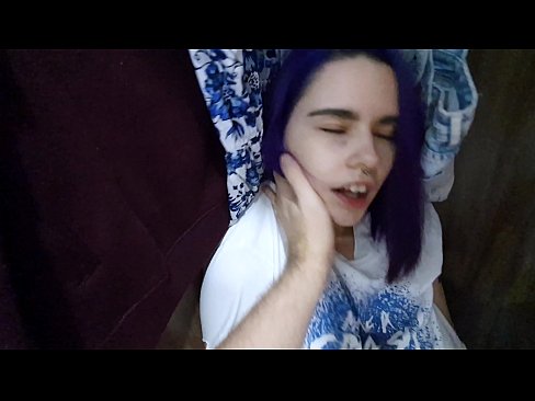 ❤️ Našiel som svoju sestru v skrini a pomohol som jej spraviť sa ❤  Sex na nás sk.dreamypassionjourney.ru ☑