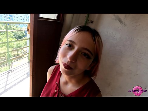 ❤️ Študentka zmyselne fajčí cudzinca vo vnútrozemí - strieka mu na tvár ❤ Sex na nás sk.dreamypassionjourney.ru ☑